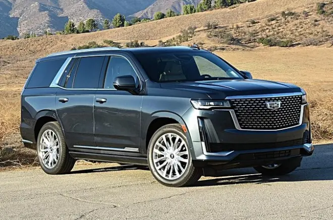 Privater Flughafentransfer Toronto mit SUV oder Minibus ins Zentrum