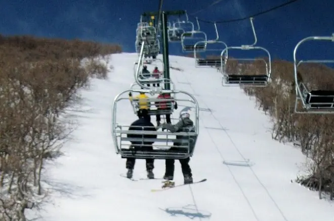 Noleggio sci 5 giorni Mammoth Lakes: Consegna direttamente in hotel