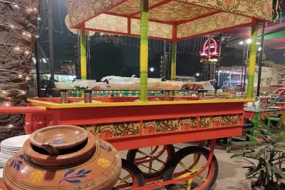 Tour nocturno gastronómico en Lahore: Guía local privado