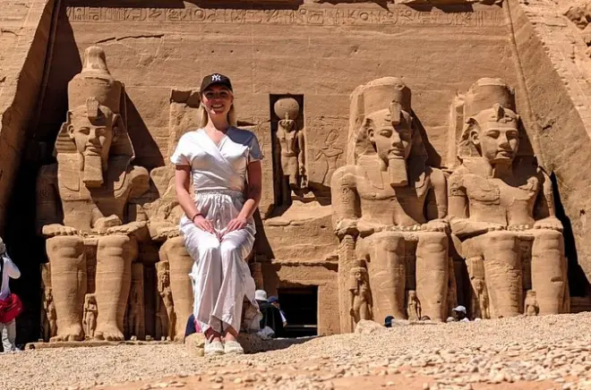 Abu Simbel privé depuis Aswan : Temples UNESCO à votre rythme