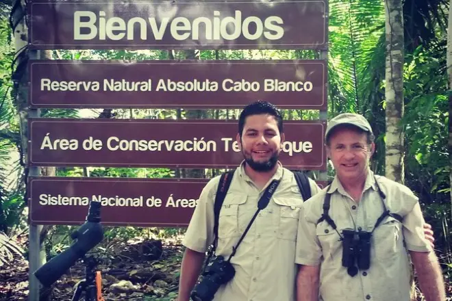 Tour privado en Cabo Blanco, la primera área natural protegida
