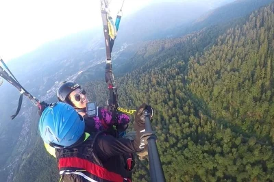 Experience tandem paragliding near sarajevo with a local guide, hotel pickup, and pro photos. soar above bosnia’s mountains and valleys—includes all equipment.