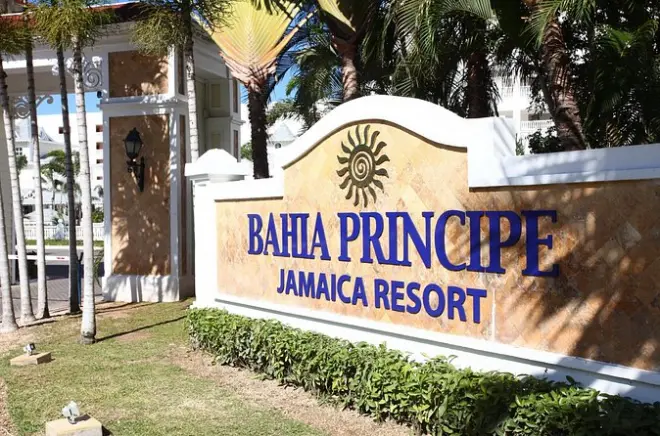 Montego Bay Flughafen zum Bahia Principe Grand: Privater Transfer
