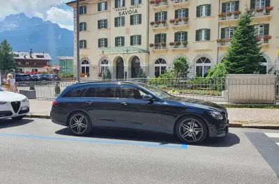 Transfert privé de Héraklion à l’aéroport : Voiture avec prix fixe