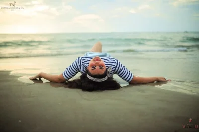 Capture real moments on candolim beach with a goan photographer. includes 45-minute shoot, 35 edited photos, and flexible dress changes at local shacks.