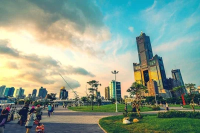 See kaohsiung through a local’s eyes on a private walking tour. customize your route, get real city tips, and enjoy flexible meeting points with a friendly guide.