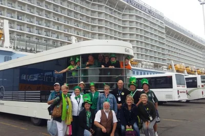 Erkunde napiers art-deco-viertel, genieße lokale schokolade bei silky oak und besuche den star compass mit einem einheimischen guide. inklusive abholung und bequemer busfahrt.