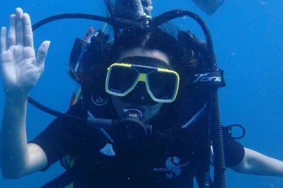 Experience scuba diving, parasailing, and dolphin watching in goa with a local guide. includes hotel pickup, lunch, and all equipment for a full day out.