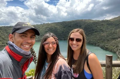 Entdecke die legenden des sees guatavita und die stadt nueva guatavita bei einem privaten tagesausflug ab bogotá. inklusive hoteltransfer, erfahrener führung und optionalem traditionellen mittagesse