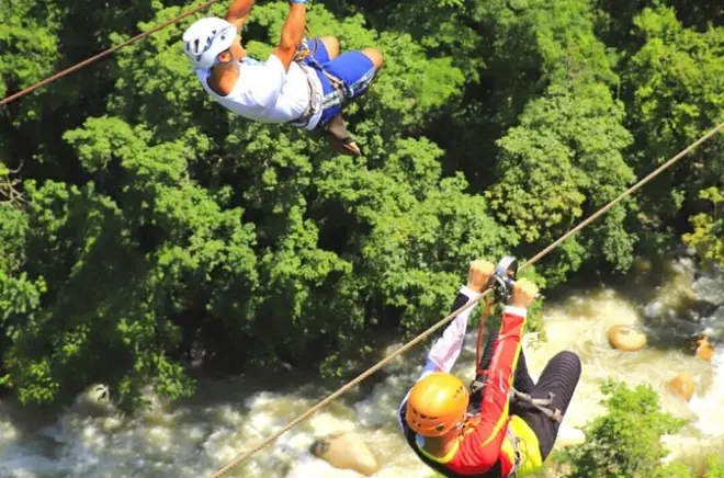 Zipline through Puerto Vallarta jungle: 10 lines