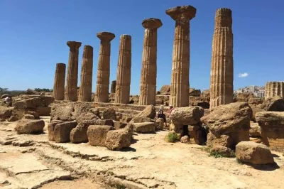 Walk among ancient ruins in agrigento’s valley of the temples with a local guide. includes private transport, bottled water, and air-conditioned comfort.