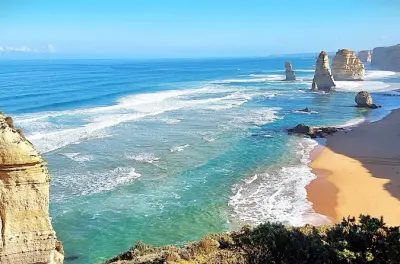 Twelve Apostles tour from Melbourne: Inland route, small group