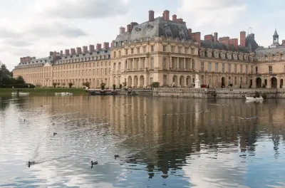 Palais de Fontainebleau UNESCO, évitez la foule de Versailles