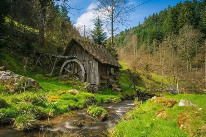 Triberg Black Forest hike: Waterfalls, cuckoo clocks