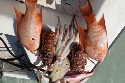 Pesca privata ad Ambergris Caye tra barriera corallina e canali