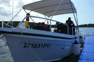 Découverte de la plongée sous-marine à Pula : Baptêmes avec moniteur