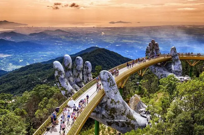 Ponte Dourada e Ba Na Hills: Passeio privado com motorista