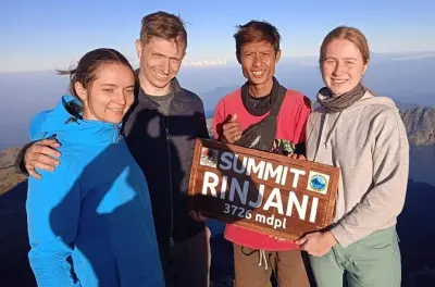 3-tägige Mount Rinjani Wanderung zum Gipfel und Kratersee, Lombok