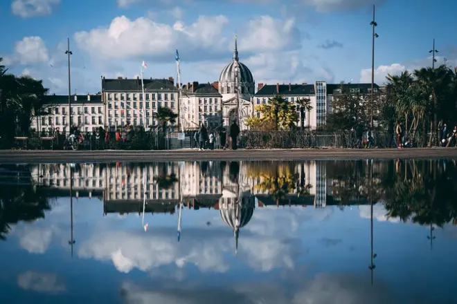 Promenade surprise à Nantes avec un guide local : 90 minutes