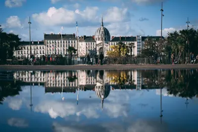 Promenade surprise à Nantes avec un guide local : 90 minutes