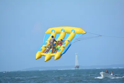 Flying fish, jet ski et banana boat à Tanjung Benoa