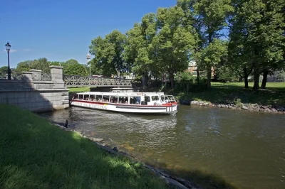 See stockholm from the water on a canal cruise. glide past djurgården, vasa museum, waldemarsudde & more. includes audio guide in 11 languages & flexible departures.