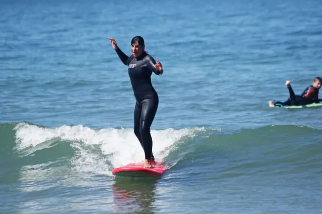 Surf Lesson for Beginners in Braga: Private Groups
