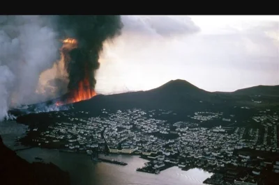 Ride electric scooters across westman islands’ volcanic landscapes, hear local stories from your guide, spot puffins & sheep, and enjoy included safety gear.