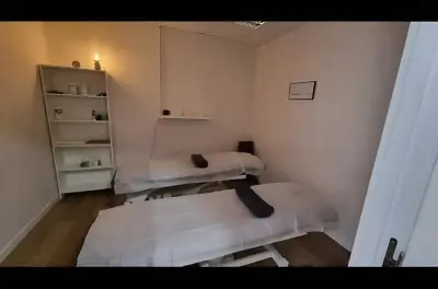 Paarmassage in Santiago: 60 Minuten für Camino-Wanderer