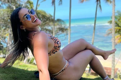 Erlebe bahia bei einem geführten tagesausflug von porto seguro nach praia do satu und caraíva. inklusive privatem transport, flussüberquerung, fotos und lokalem guide.