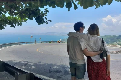 Viaggia da hue a hoi an in auto privata con soste a lap an lagoon, lang co beach, hai van pass e marble mountains. include pick-up in hotel e autista locale.