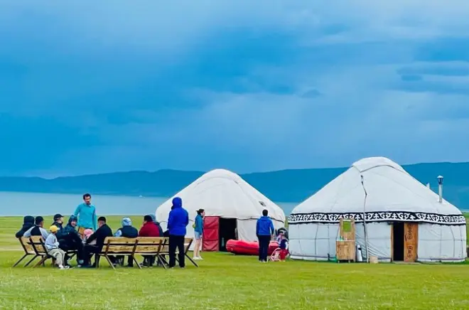10-day Kyrgyzstan tour: Nomads, mountains, eagle show