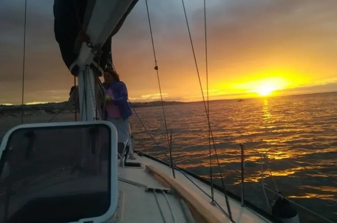 Barca a vela privata sulla Riviera del Conero: Ancona e Portonovo