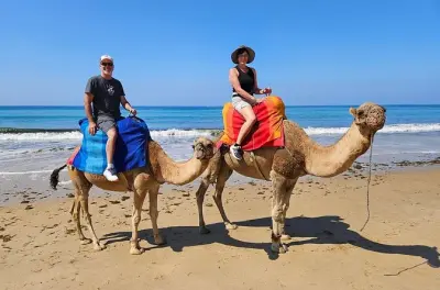 5-stündige private Tour Tanger: Kasbah, Kamele & Höhle des Herkules