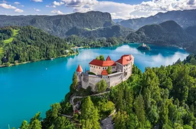 Privattour ab Koper zum Bleder See: Inselkirche und Burg