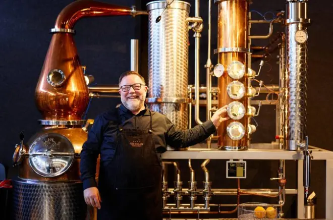 Four Pillars Gin, almoço e tour de vinhos no Yarra Valley