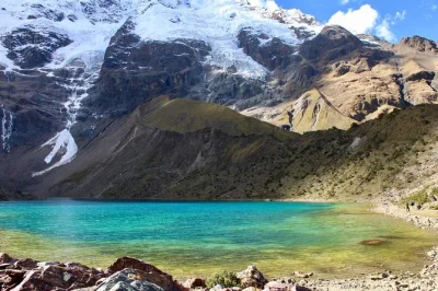 Vivi un’escursione guidata da cusco al lago humantay con colazione, pranzo tipico e pick-up in hotel. cammina lungo il percorso salkantay con guide esperte e viste mozzafiato.