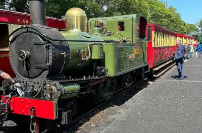 Ilha de Man castelo e museu folk de Cregneash: Ferrovia a vapor