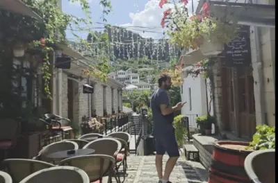 Gjirokastër Audiotour zum Selbstführen: Vier Leben