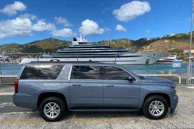 Explore st. thomas with a private local guide, scenic viewpoints, shopping, and flexible stops. includes air-conditioned transport and pickup for your comfort.