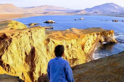 Golden Shadows Trek in Paracas: Wanderung bei Sonnenuntergang