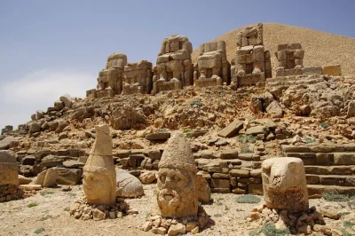 Experience göbeklitepe, sacred balıklıgöl, and mount nemrut sunrise on a 3-day journey from sanliurfa with local guide, hotel stays, and all fees included.