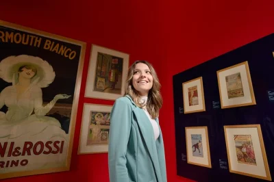 Erlebe turin und casa martini mit einer geführten tour, entdecke die produktionsstätte und genieße eine verkostung von 3 legendären martini-drinks. inklusive cocktail und einfacher anreise mit zug