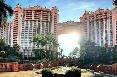 Arrive in nassau stress-free with a private airport transfer to paradise island. meet your driver at the terminal, enjoy ac comfort, and get local tips along the way.