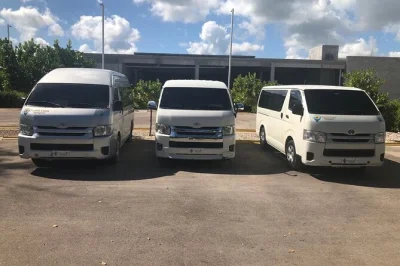 Transfer privativo no aeroporto de punta cana, bavaro ou uvero alto com motorista local. retirada rápida, trajeto seguro e atendimento personalizado para uma chegada tranquila.