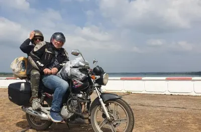 Passeio de moto pelo lendário Hai Van Pass saindo de Da Nang