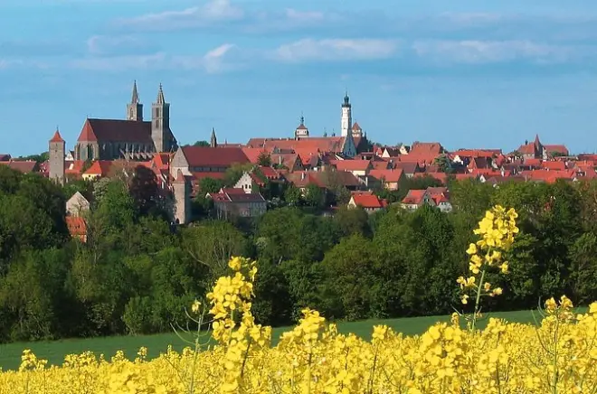 Minibus von Frankfurt nach Rothenburg an der Romantischen Straße