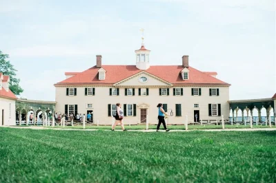 Explore washington dc’s iconic sites, stroll old alexandria, and tour mount vernon with audio guide. includes mini coach transport and flexible pickup options.