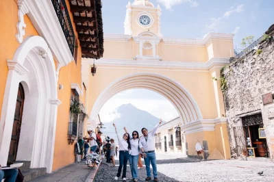 Explore antigua’s cobbled streets, volcano views, and historic churches on a full-day tour from guatemala city. includes hotel pickup and local guide.