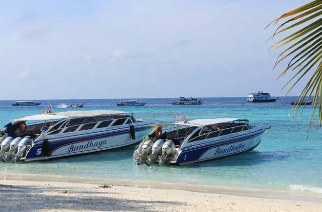 Koh Lipe to Hatyai Transfer: Speedboat & Van